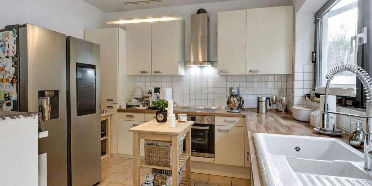 Einfamilienhaus Kelkheim (Taunus) / Fischbach Fischbach - 7 Zimmer, 272 m&sup2;, 3.300&euro; | Angebot:25682217