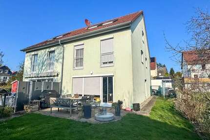 Haus Eschborn - 5 Zimmer, 161 m&sup2;, 2.500&euro; | Angebot:25436861