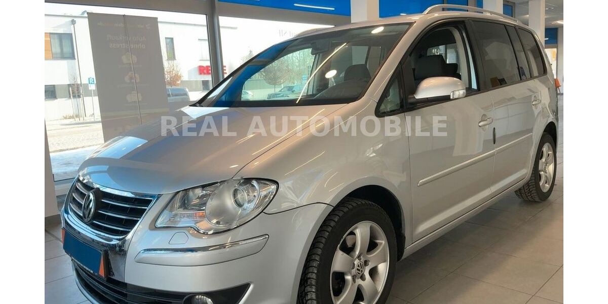 VW Touran 234.000 km 5.499 &euro; Frankfurt am Main 65933