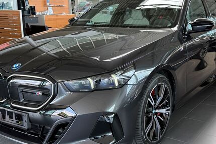 BMW i5 22.000 km 71.250 &euro; Offenbach am Main 63067