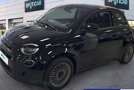 Fiat 500e 13.720 km 21.930 &euro; Frankfurt 60314