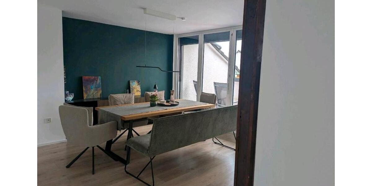 Dachgeschoßwohnung Friedberg (Hessen) - 3 Zimmer, 91 m&sup2;, 305.000&euro; | Angebot:27062187