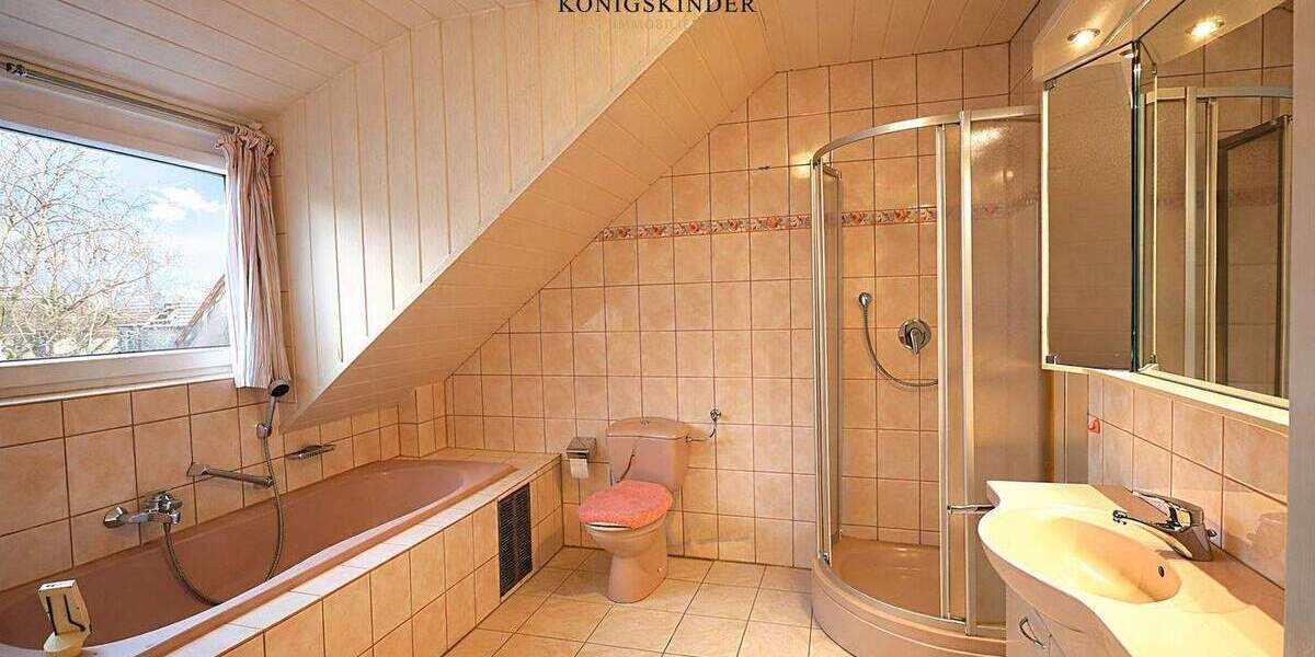 Doppelhaushälfte Niedernhausen / Oberjosbach Oberjosbach - 7 Zimmer, 258 m&sup2;, 555.000&euro; | Angebot:25772767