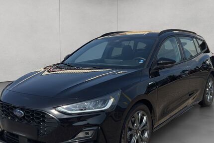 Ford Focus 11.142 km 25.450 € Frankfurt 60386