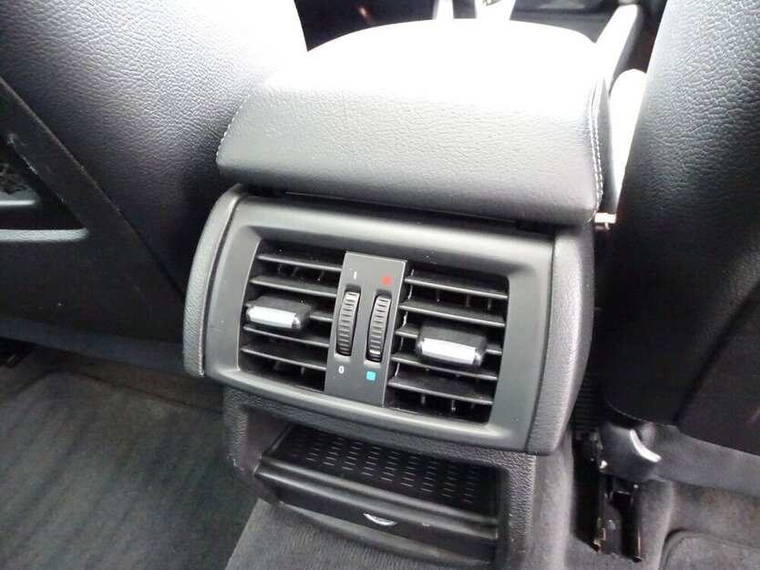 X4 xDrive 30 d xLine Navi, PDC, Head-Up, AHK, DAP,