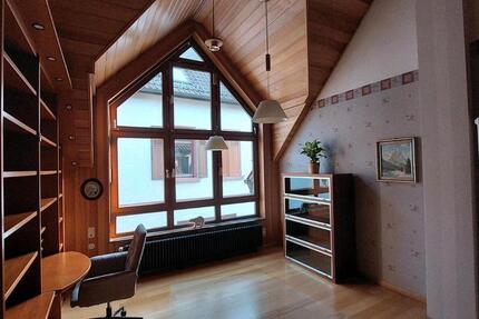 Haus Friedberg (Hessen) - 4 Zimmer, 125 m&sup2;, 1.450&euro; | Angebot:24610090