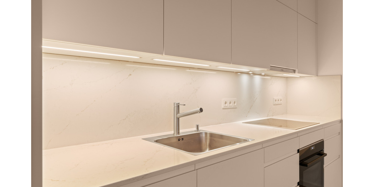 Etagenwohnung Frankfurt am Main Ostend - 2 Zimmer, 63 m&sup2;, 1.960&euro; | Angebot:24973558