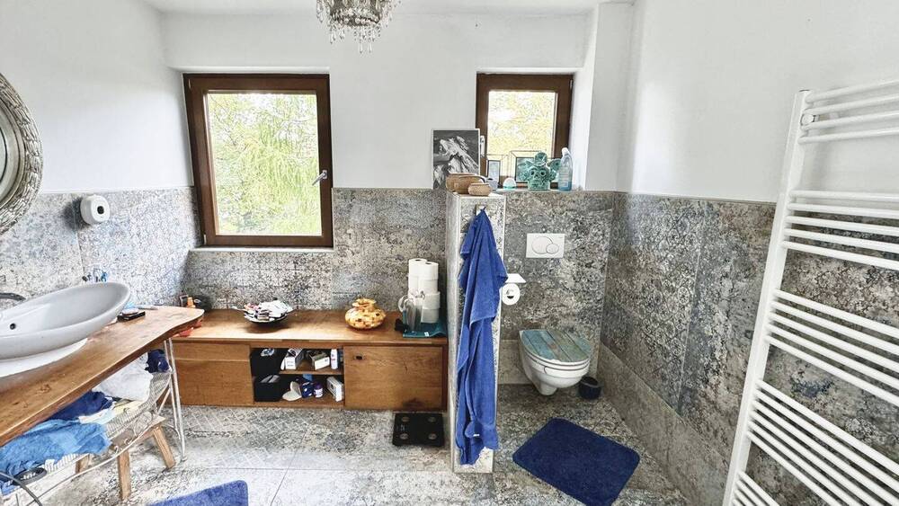 Einfamilienhaus Frankfurt am Main Bergen-Enkheim - 6 Zimmer, 175 m&sup2;, 499.000&euro; | Angebot:26543556