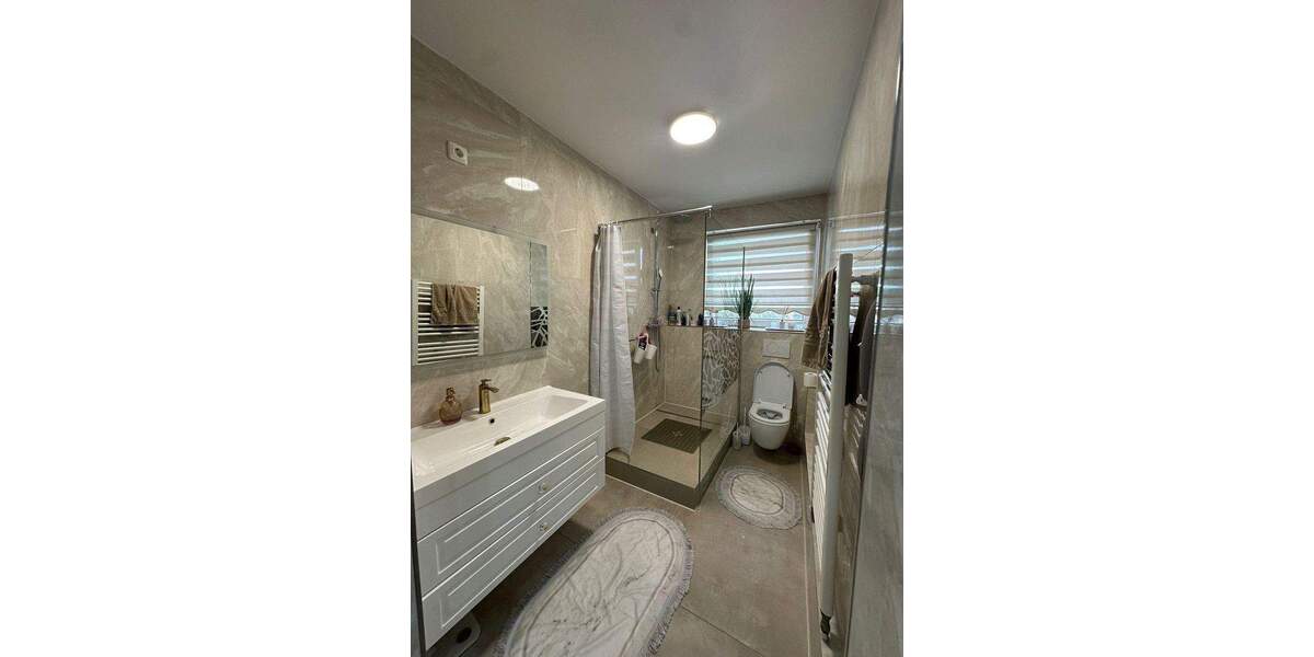 Provisionsfrei Moderne, kernsanierte 3-Zimmer Wohnung *Tiefgarage* Balkon 3 zimmer