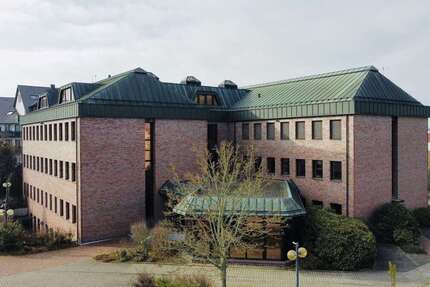 Büro in Dietzenbach 3.200.000 € 2787.15 m² zimmer