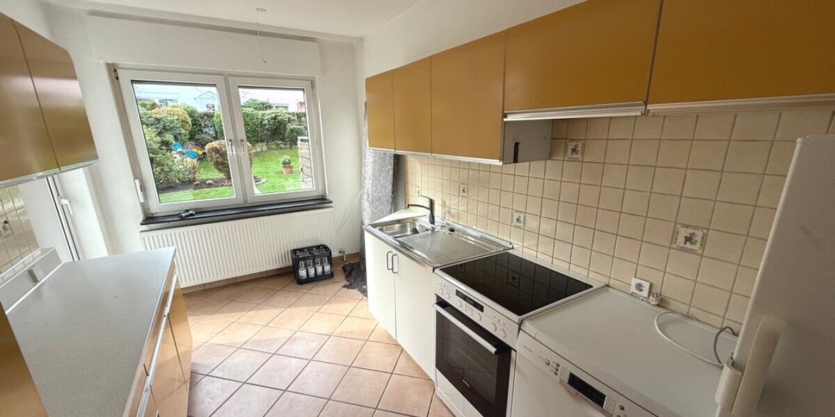 Schwalbach: Reihenendhaus mit viel Platz und großem Garten für Ihre Familie - Reihenendhaus Schwalbach | Angebot:27108464