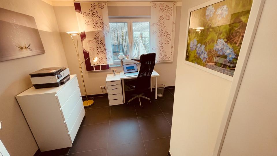 Exklusive 3-Zimmer Erdgeschosswohnung (141m²) Garten u. Terrasse 3 zimmer