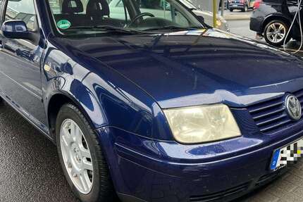 VW Bora 260.365 km 699 &euro; Frankfurt 60316