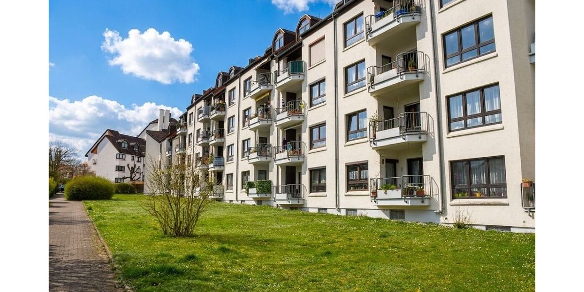 **RESERVIERT** Ansprechende 3-Zimmer-Eigentumswohnung mit Sonnenbalkon und Tiefgaragenstellplatz in Bad Homburg vor der Höhe – Ober-Eschbach - Etagenwohnung Bad Homburg Gonzenheim | Angebot:26336945