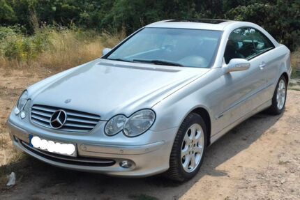 Mercedes-Benz CLK 320 155.500 km 9.300 &euro; Kelsterbach 65451