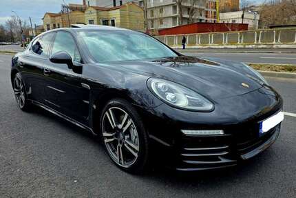 Porsche Panamera 230.000 km 35.000 &euro; Maintal, Stadt 63477