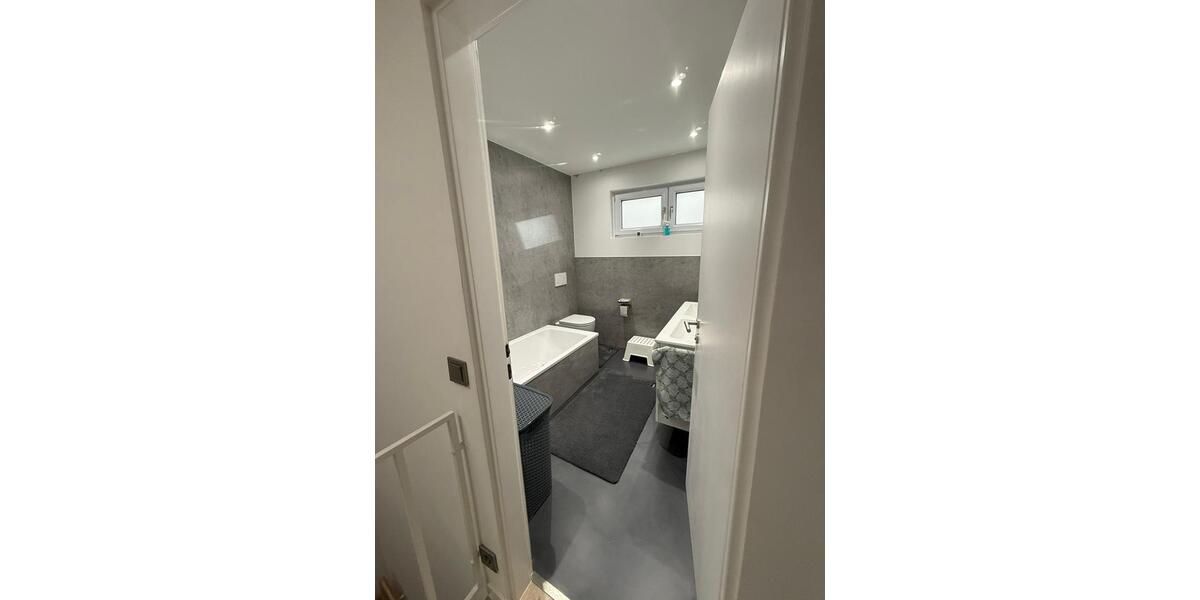 Reihenhaus Schwalbach am Taunus - 6 Zimmer, 170 m&sup2;, 890.000&euro; | Angebot:26703935