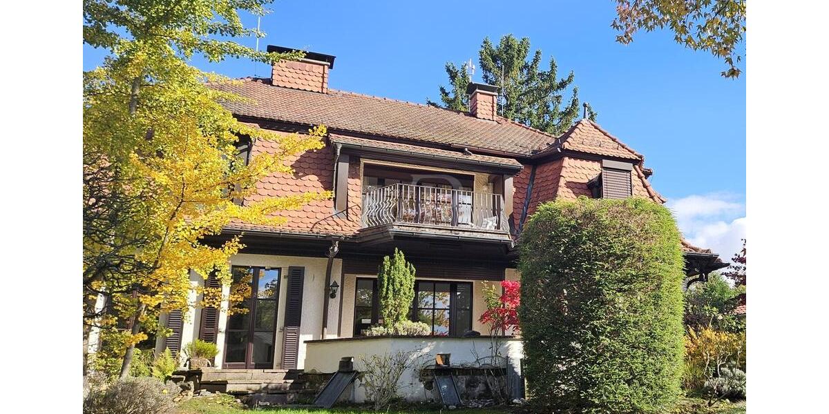 Einfamilienhaus Bad Homburg vor der Höhe Gonzenheim - 5 Zimmer, 227 m&sup2;, 3.300&euro; | Angebot:23393660