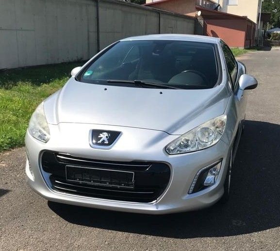 Peugeot 308 120.000 km 5.700 &euro; Babenhausen 64832
