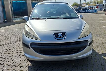 Peugeot 207 141.675 km 2.200 &euro; Langen 63225