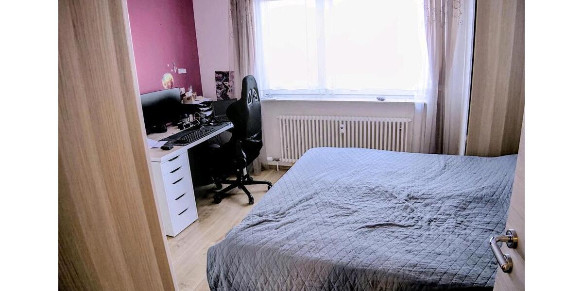 4,5-Zimmer-Wohnung (104 qm) |Hochheim | provisionsfrei| 2 Balkone 4 zimmer