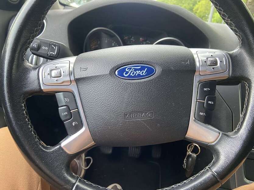 Mondeo