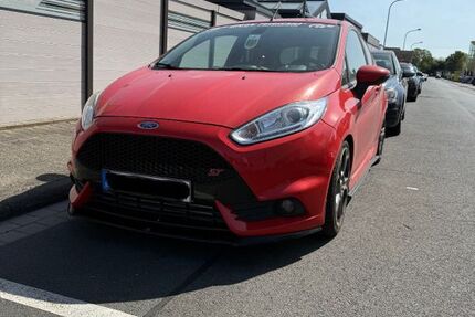 Ford Fiesta 108.000 km 8.500 &euro; Obertshausen 63179