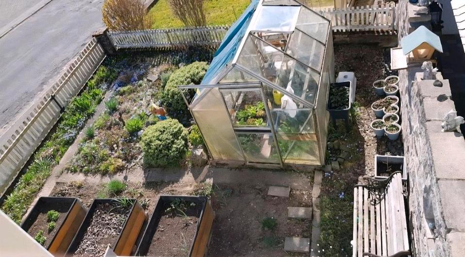 Einfamilienhaus Friedberg (Hessen) - 6 Zimmer, 155 m&sup2;, 199.000&euro; | Angebot:25784024