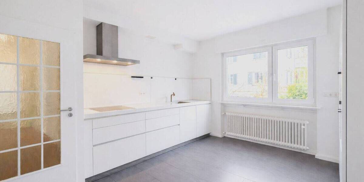 Einfamilienhaus Frankfurt am Main Praunheim - 8 Zimmer, 256 m&sup2;, 1.250.000&euro; | Angebot:26187656