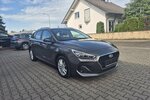 Hyundai i30 YES! Plus Navigation, Panoramadach, LED, Sport 89.202 km 12.890 &euro; Rodgau 63110