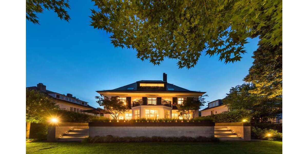 Einfamilienhaus Frankfurt am Main Bockenheim - 14 Zimmer, 784 m&sup2;, 14.998.000&euro; | Angebot:25793844