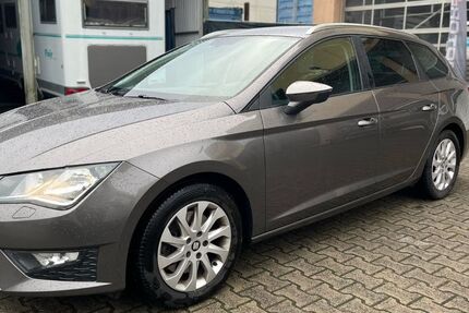Seat Leon 180.000 km 6.989 &euro; Frankfurt am Main 65933