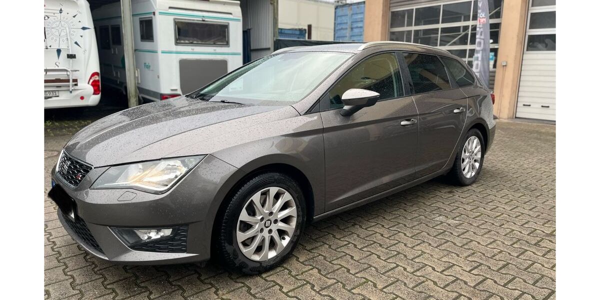 Seat Leon 180.000 km 6.989 &euro; Frankfurt am Main 65933