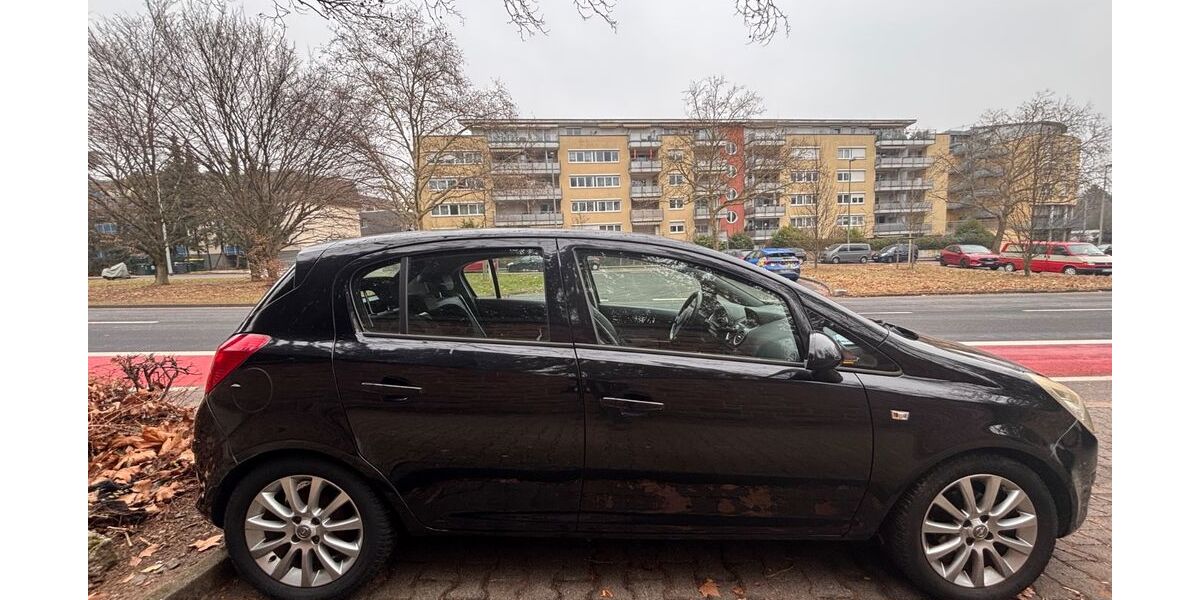 Opel Corsa 85.000 km 4.600 &euro; Frankfurt am Main 60435