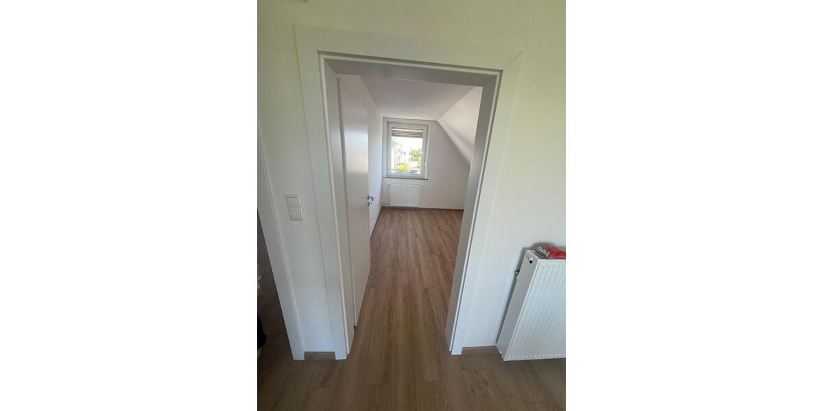 Einfamilienhaus Hanau Groß-Steinheim - 5 Zimmer, 130 m&sup2;, 1.650&euro; | Angebot:24871151