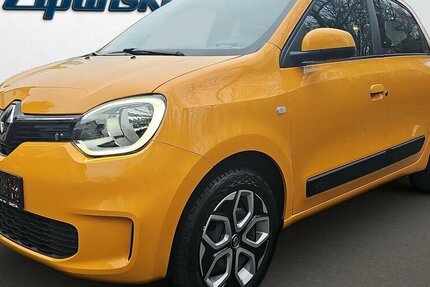 Renault Twingo Limited Original 1729 Km RARITÄT 1.729 km 11.380 &euro; Schwalbach/Taunus 65824