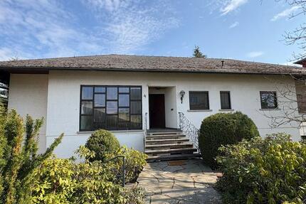 Haus Usingen - 8 Zimmer, 150 m&sup2;, 689.000&euro; | Angebot:27426265