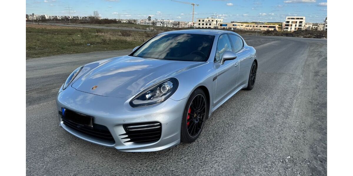 Porsche Panamera 70.500 km 38.500 &euro; Frankfurt am Main 60488