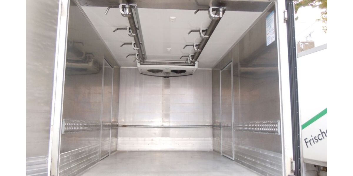 Mercedes-Benz Sprinter 297.000 km 22.491 &euro; Frankfurt am Main 65933