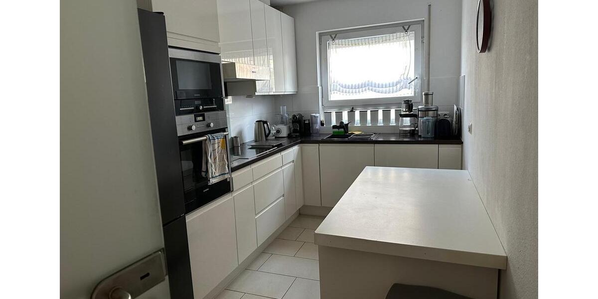 Etagenwohnung Frankfurt am Main Eschersheim - 3 Zimmer, 92 m&sup2;, 1.580&euro; | Angebot:25752111