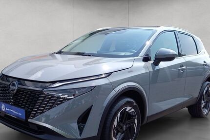 Nissan Qashqai 17.000 km 23.699 &euro; Frankfurt 60386