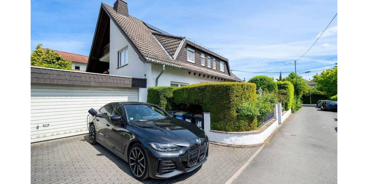 Einfamilienhaus Frankfurt am Main Nieder-Eschbach - 8 Zimmer, 291 m&sup2;, 1.285.000&euro; | Angebot:26685208