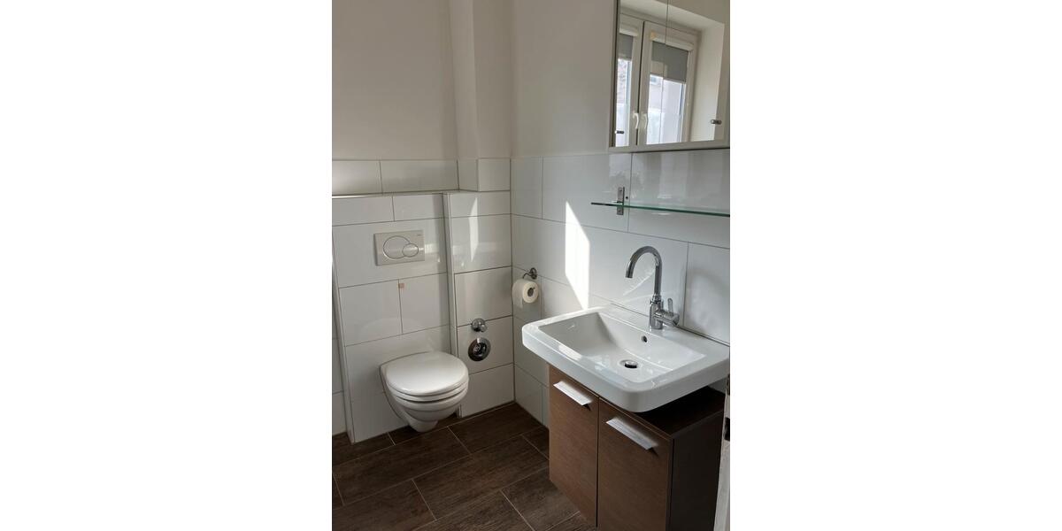 Erdgeschoßwohnung Frankfurt am Main Niederrad - 2 Zimmer, 60 m&sup2;, 1.030&euro; | Angebot:25440018