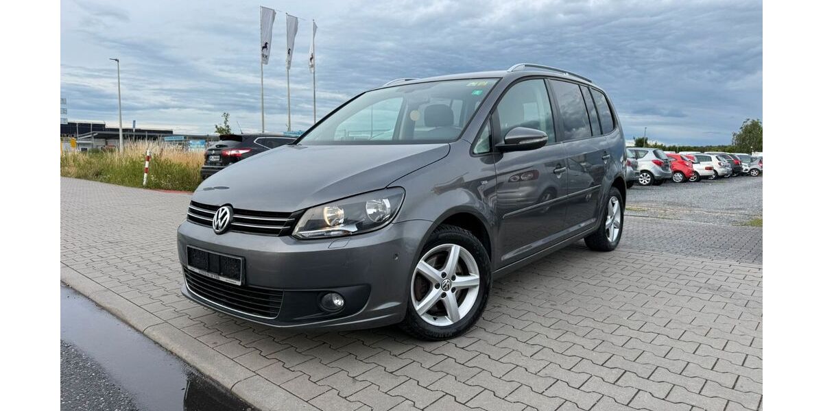 VW Touran 140.000 km 11.400 &euro; Dietzenbach 63128