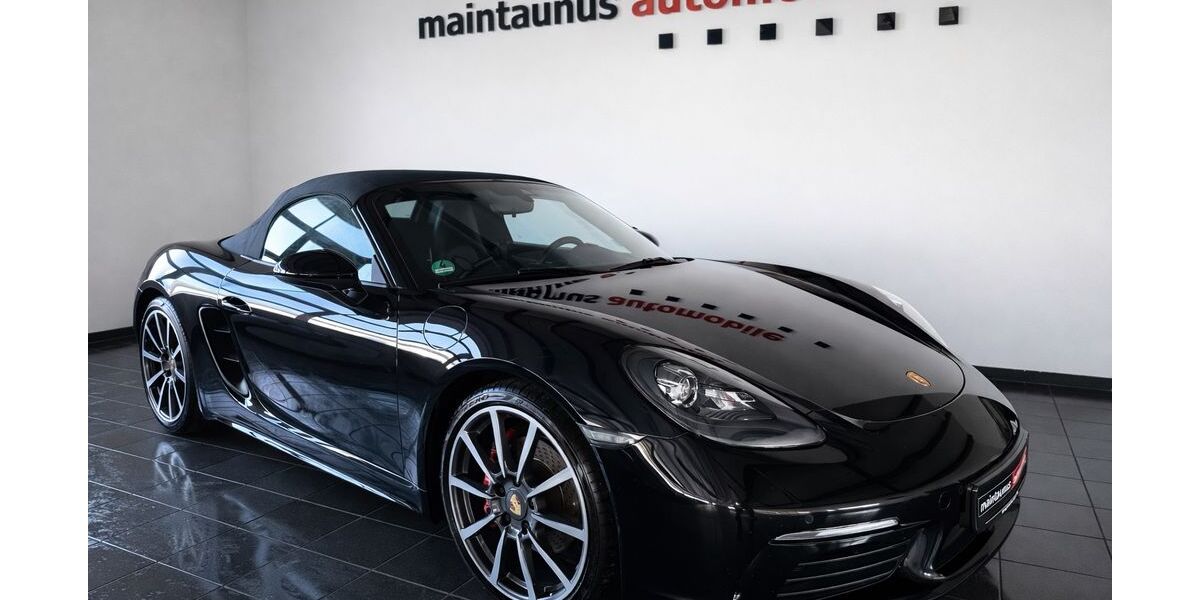 Porsche Boxster 61.000 km 59.000 &euro; Hofheim-Wallau 65719