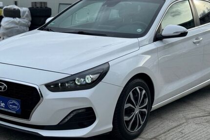 Hyundai i30 83.000 km 12.999 &euro; Frankfurt am Main 60386