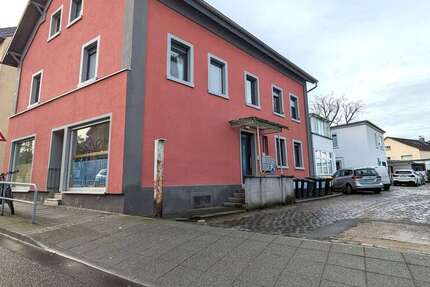 Haus zum Kaufen in Frankfurt am Main 1.300.000 € 293 m² 20 zimmer