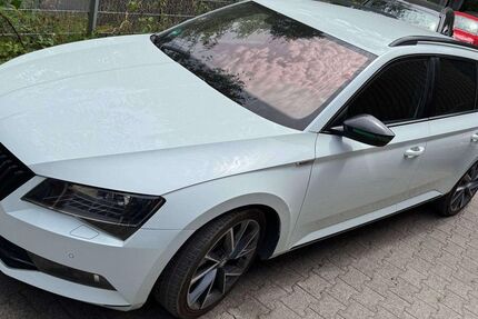Skoda Superb 99.800 km 17.499 &euro; Eppstein 65817