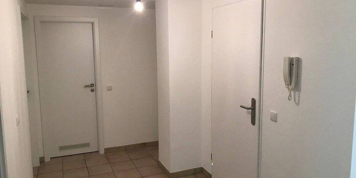 Etagenwohnung Frankfurt am Main Hausen - 2 Zimmer, 65 m&sup2;, 390.000&euro; | Angebot:26886226