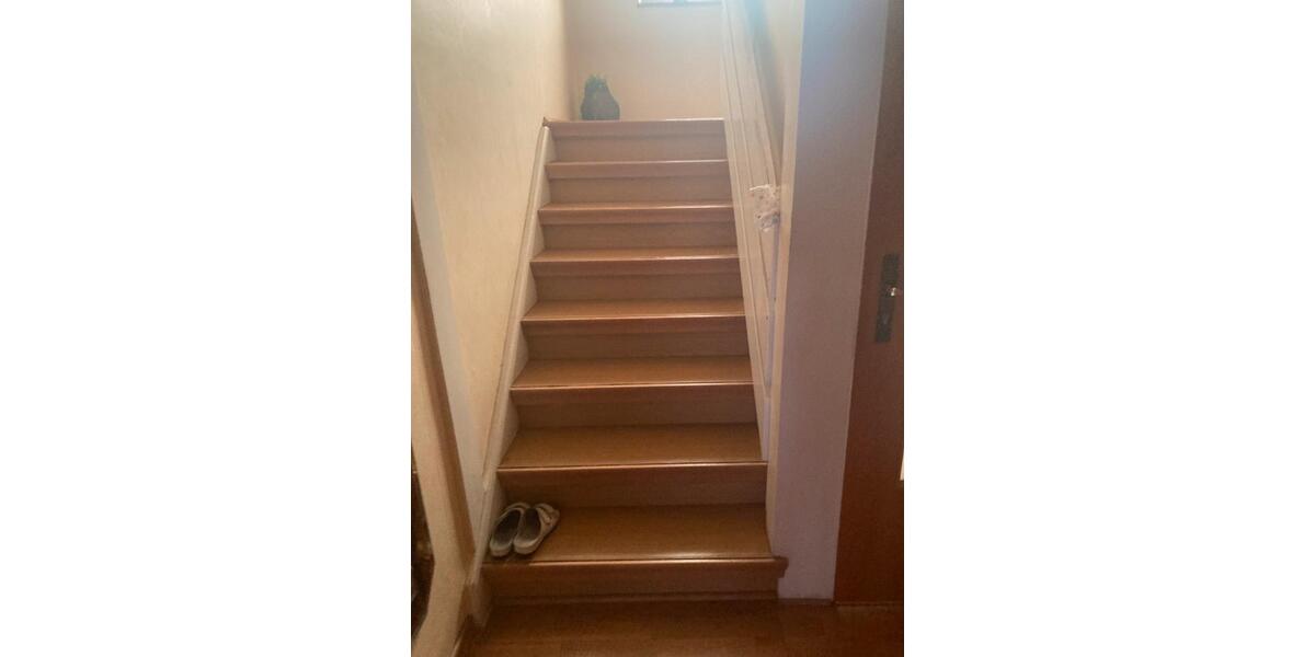 Doppelhaushälfte Kronberg im Taunus - 8 Zimmer, 240 m&sup2;, 1.050.000&euro; | Angebot:25633112